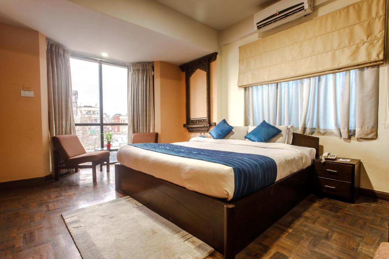 Gaju Suite Hotel Katmandu Zewnętrze zdjęcie