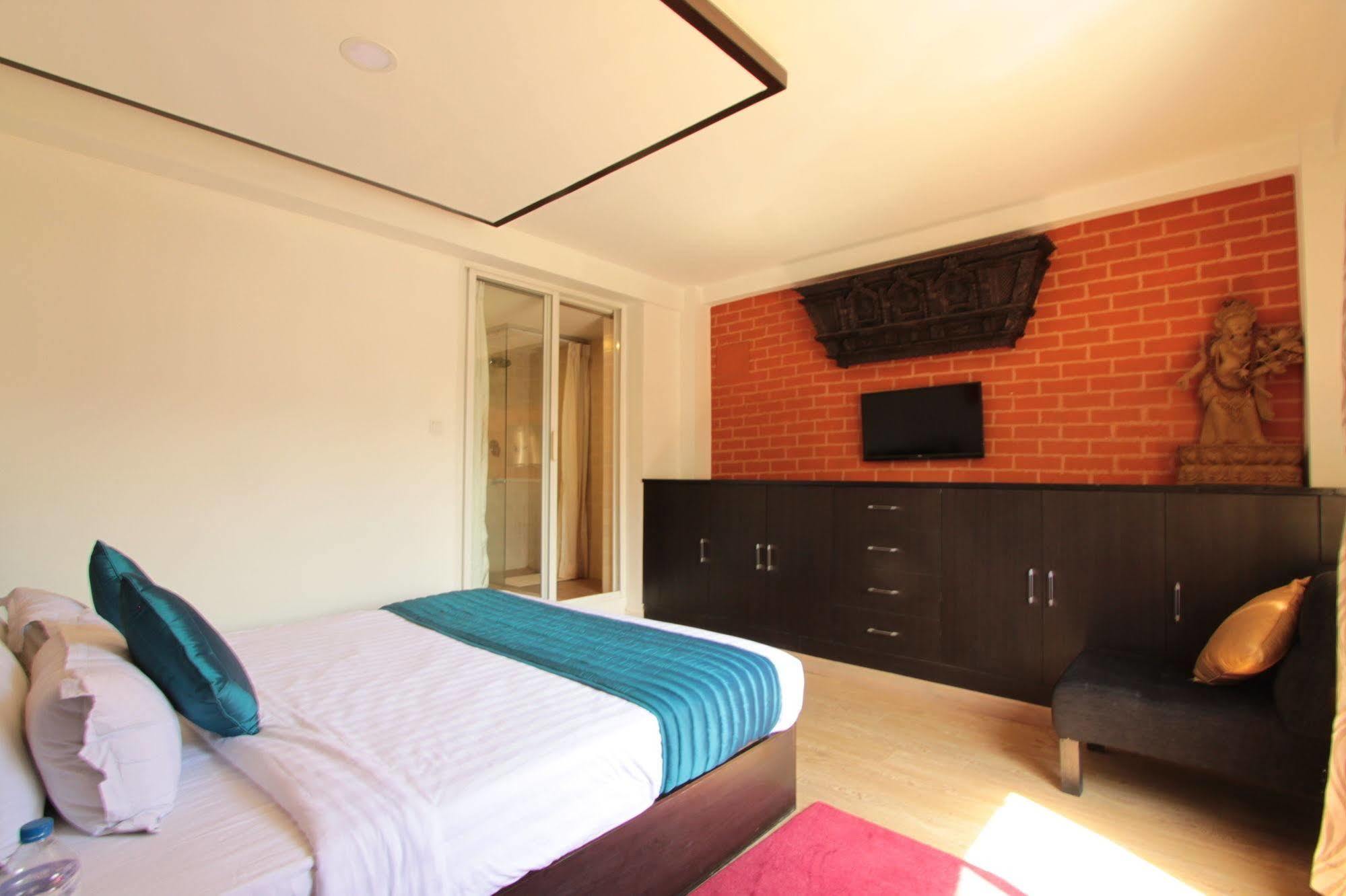 Gaju Suite Hotel Katmandu Zewnętrze zdjęcie