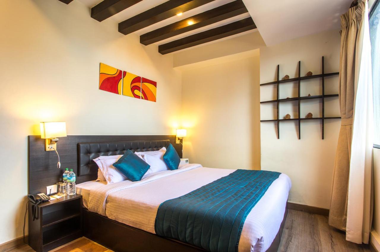 Gaju Suite Hotel Katmandu Zewnętrze zdjęcie