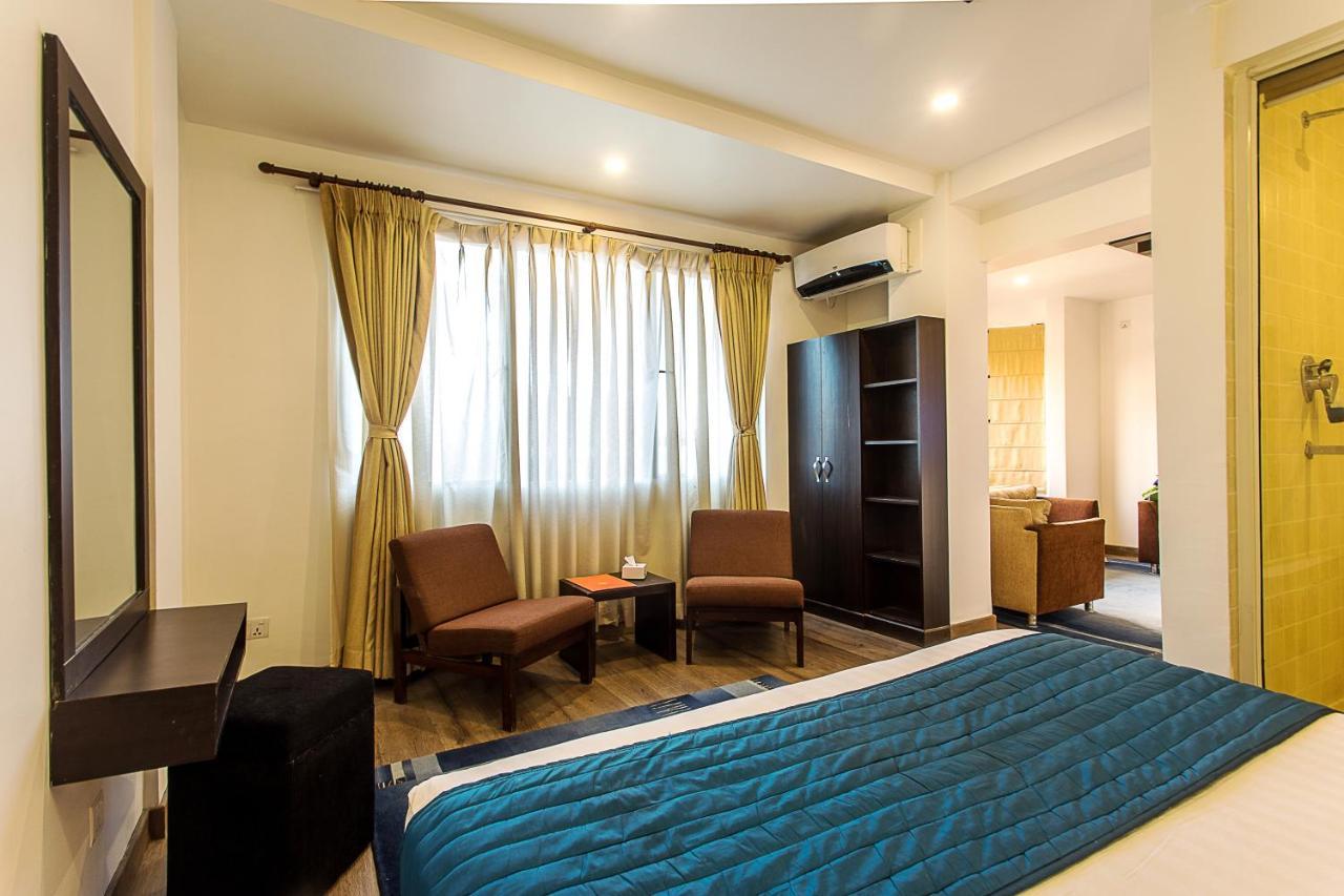 Gaju Suite Hotel Katmandu Zewnętrze zdjęcie