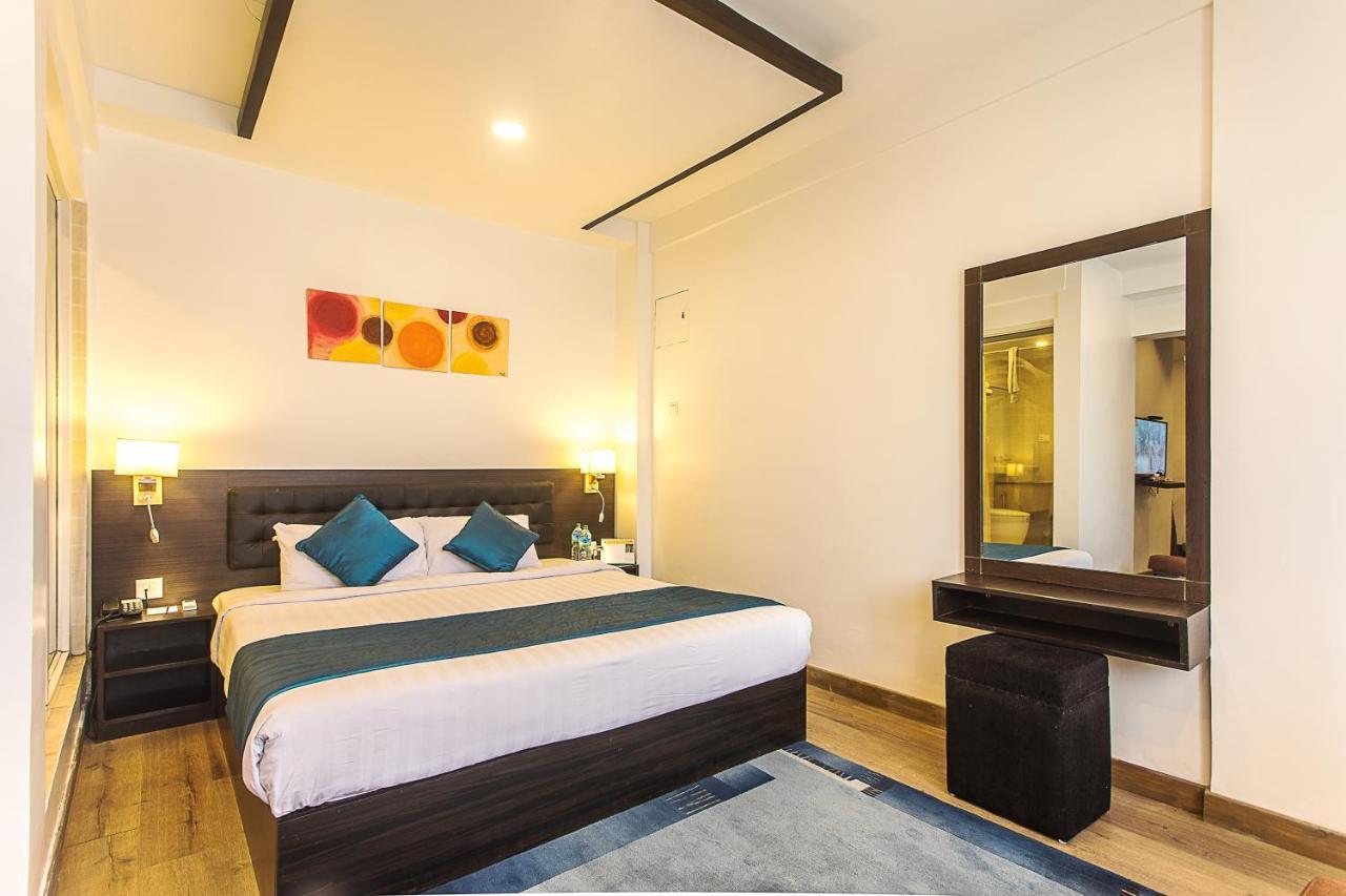 Gaju Suite Hotel Katmandu Zewnętrze zdjęcie