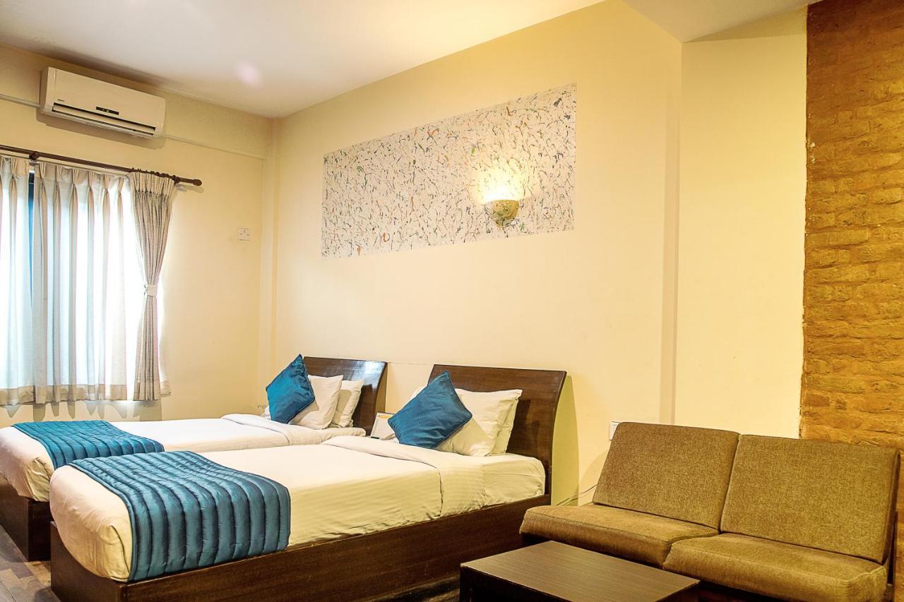 Gaju Suite Hotel Katmandu Zewnętrze zdjęcie