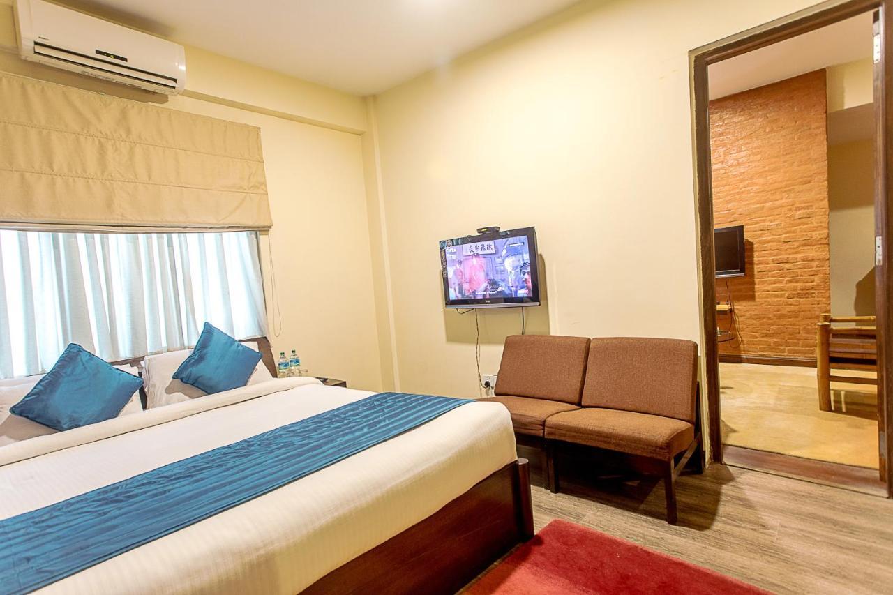 Gaju Suite Hotel Katmandu Zewnętrze zdjęcie