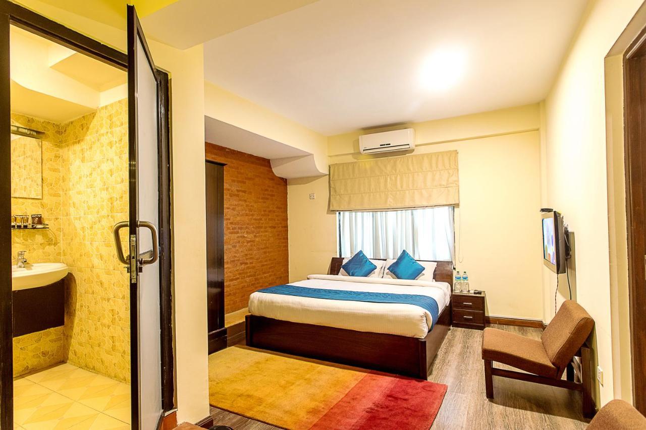 Gaju Suite Hotel Katmandu Zewnętrze zdjęcie