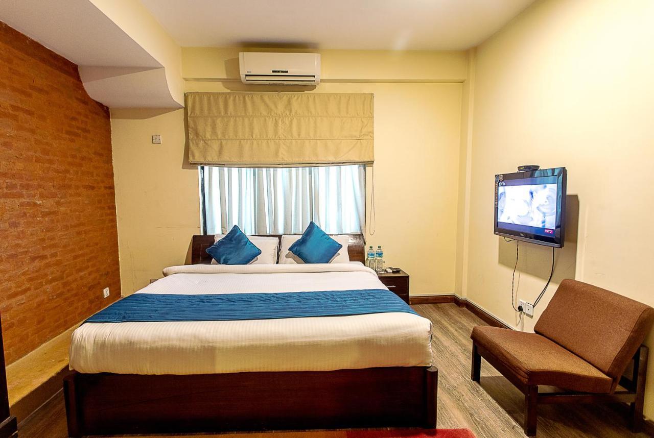 Gaju Suite Hotel Katmandu Zewnętrze zdjęcie